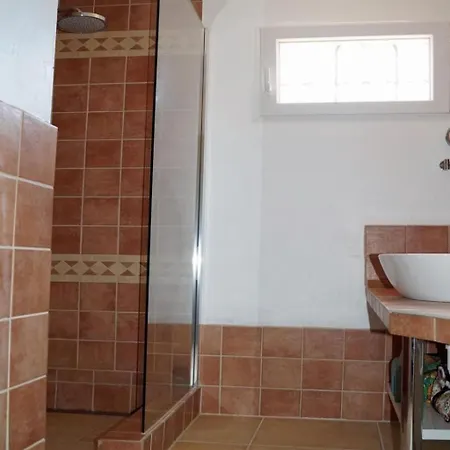 Kleine An Der Cote D'azur By Interhome * La Bouverie